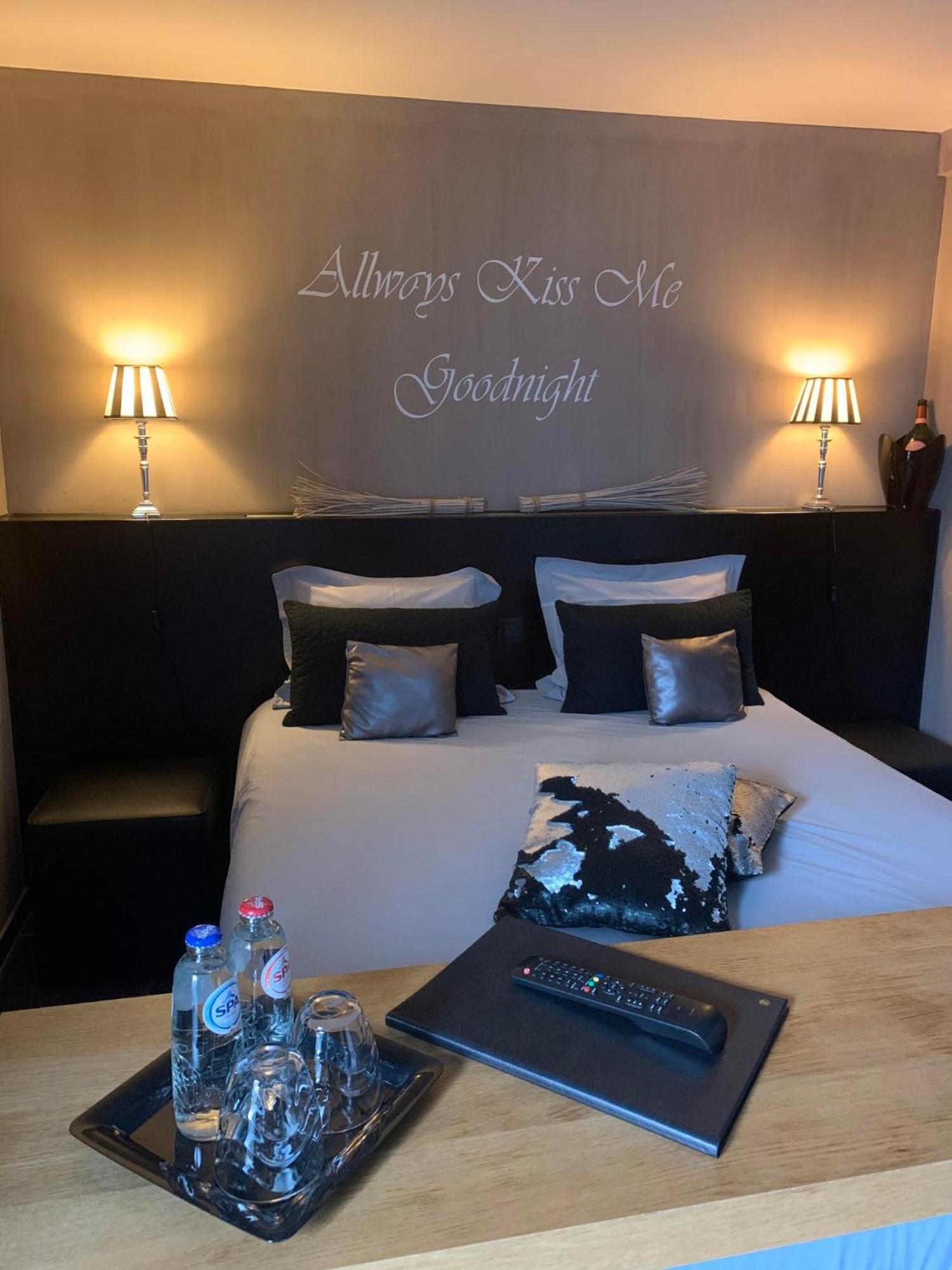Maison Beau Bed & Breakfast Zonhoven Exterior photo